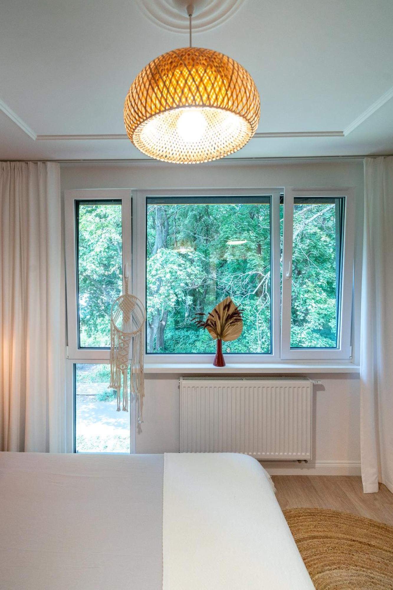 Apartament Fala Metro Sgh Klub Stodola Parking Parkview Fast Wifi Varšava Exteriér fotografie