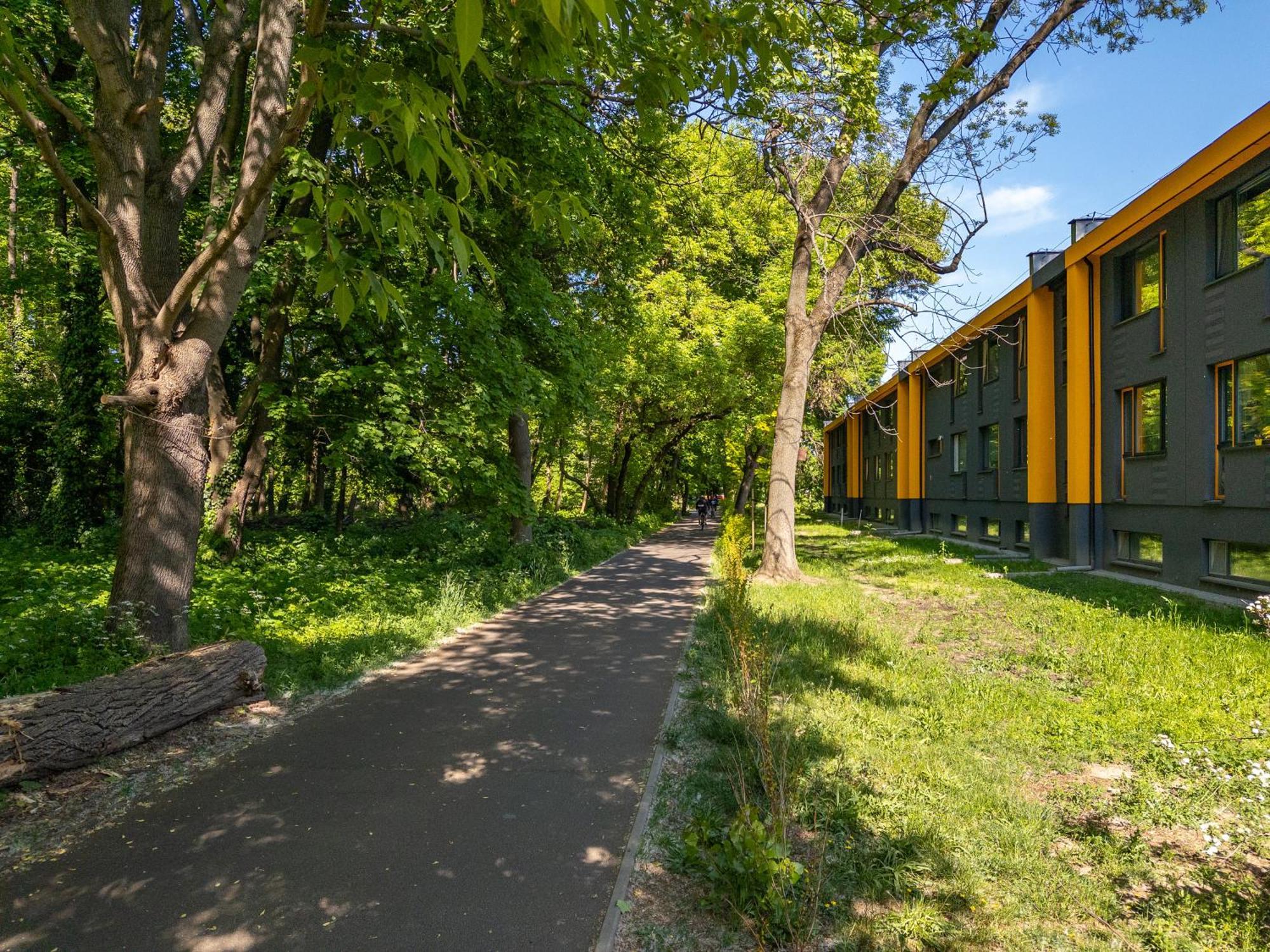 Apartament Fala Metro Sgh Klub Stodola Parking Parkview Fast Wifi Varšava Exteriér fotografie