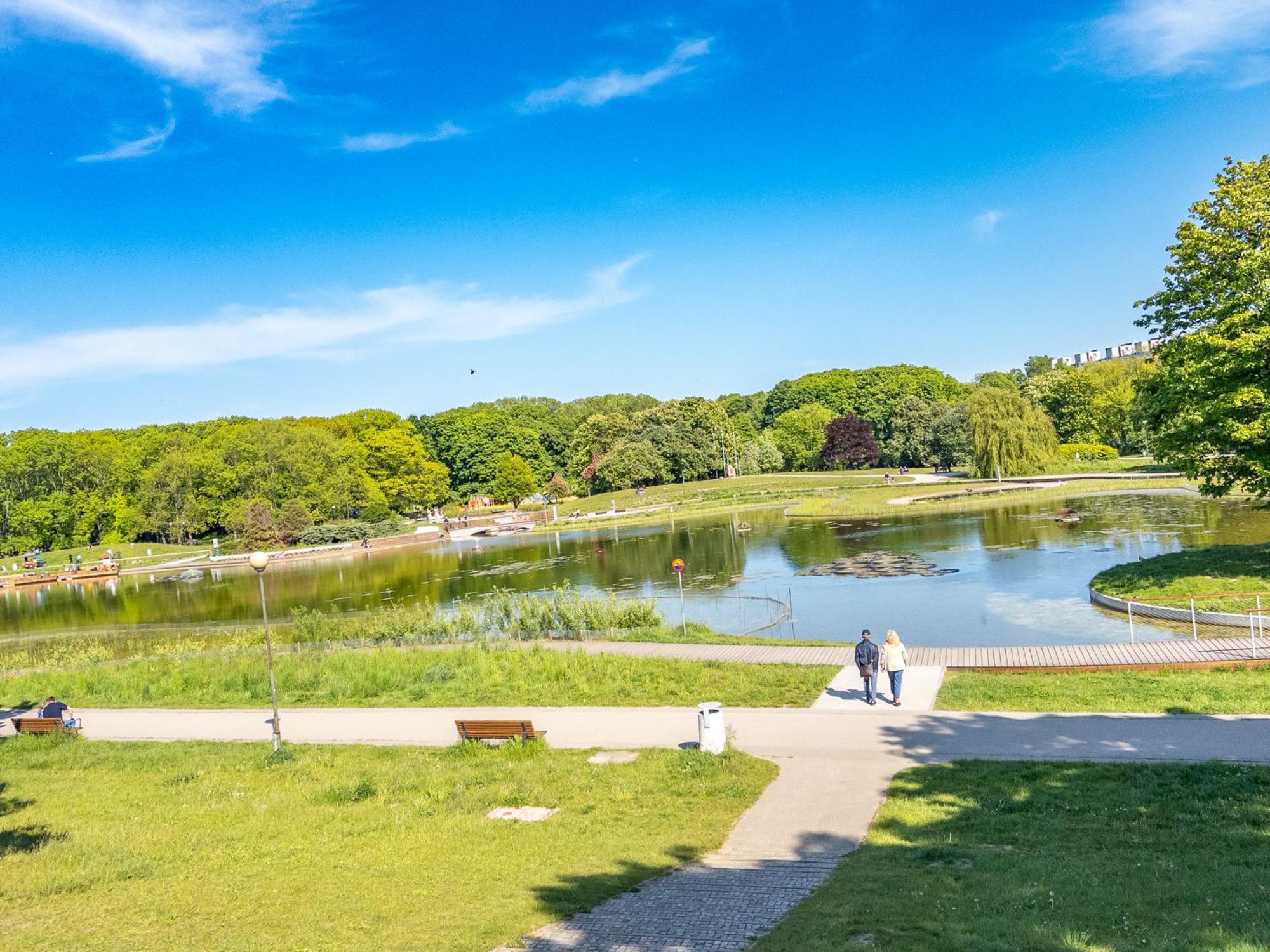 Apartament Fala Metro Sgh Klub Stodola Parking Parkview Fast Wifi Varšava Exteriér fotografie